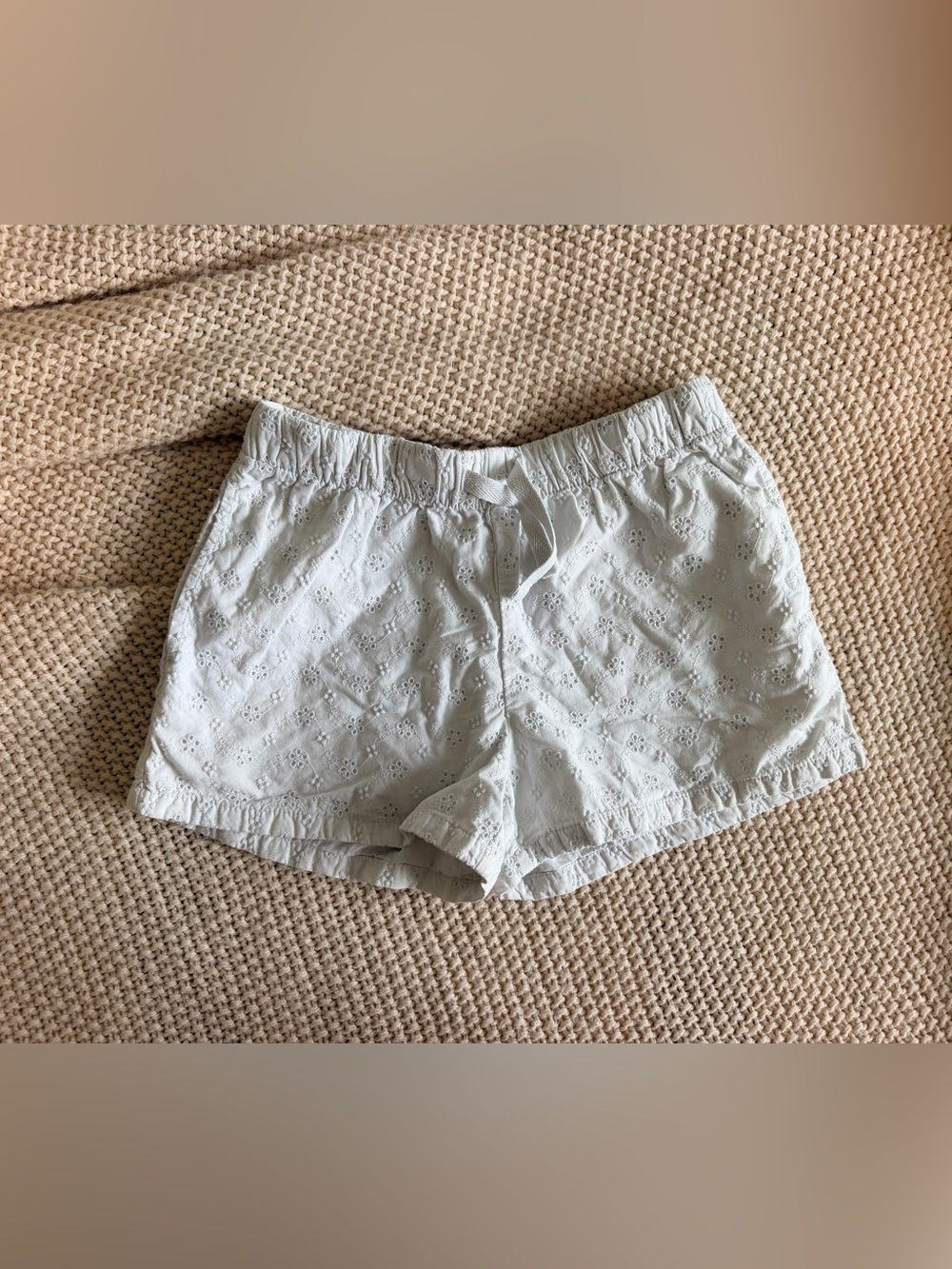🤍 Cat & Jack Eyelet Shorts | Girls 7/8 | EUC